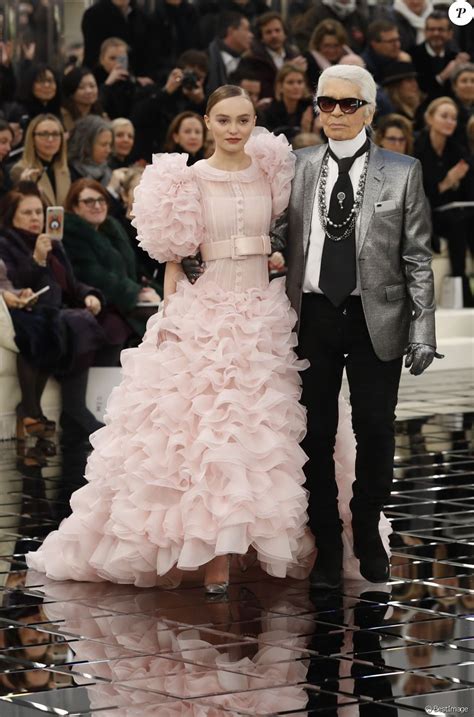 chanel grand palais 2017|chanel dresses 2017.